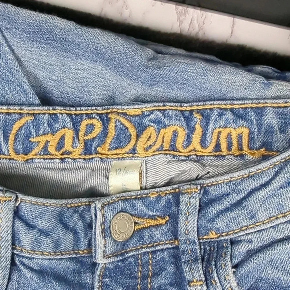 Kids 💖Gap Denim. 12R. - Picture 3 of 6